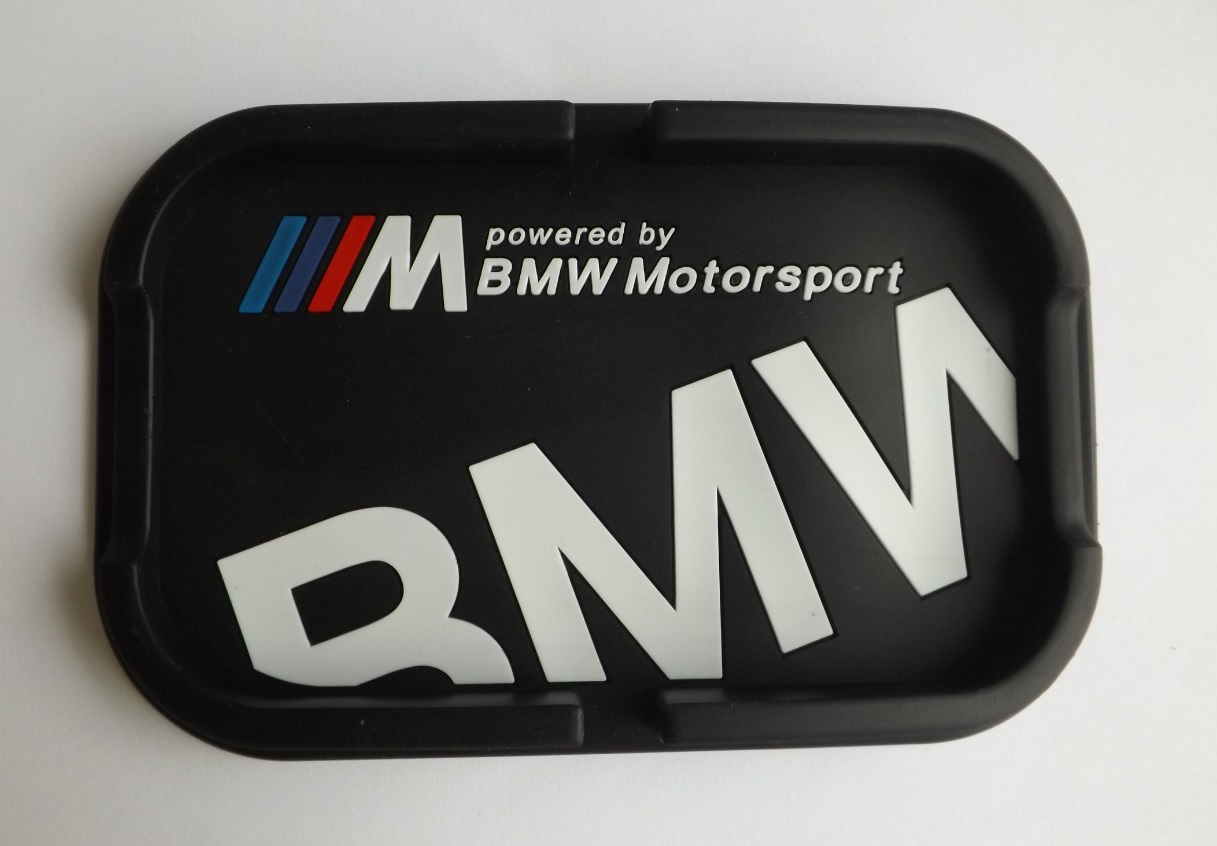 ///M protiskluzová nano podložka BMW na mobil