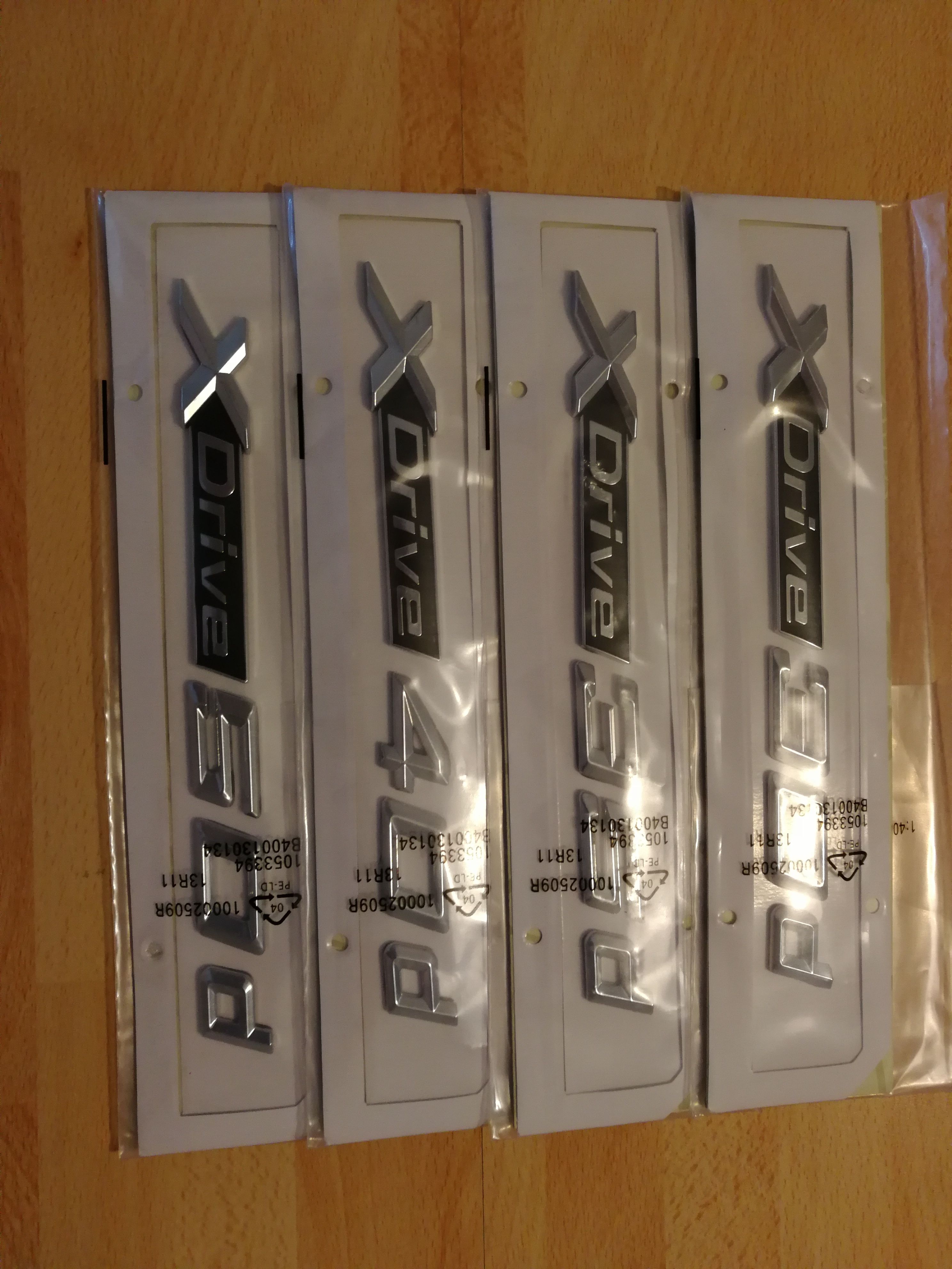 Xdrive logo 30d 35d 40d 50d 18d 20d 25d znak x-drive na blatníky nebo kufr